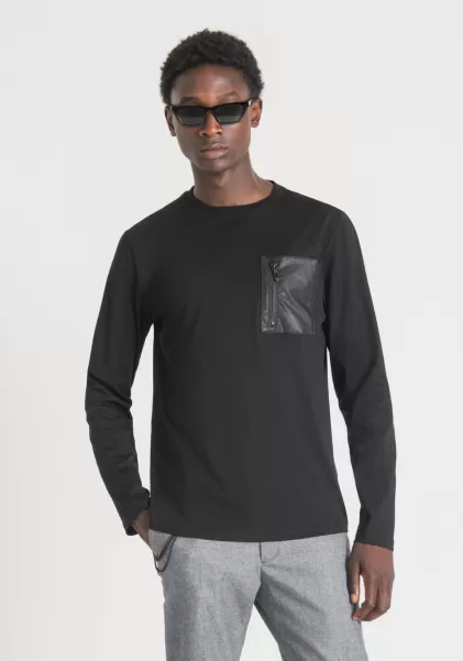T-Shirts E Polo T-Shirt Regular Fit A Maniche Lunghe In 100% Cotone Con Taschino Zippato In Similpelle Antony Morato Uomo Nero